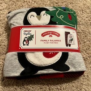 Holiday Time PJ Set For Men Large NWT